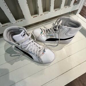 Women’s size 10 Puma high tops